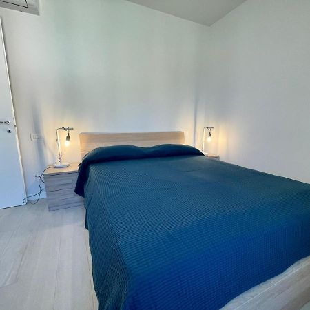 Appartamento Del Corso 莱万托 外观 照片